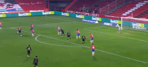 泰国足协发言人：疫情扩散至全球，国足40强赛可能取消或延迟